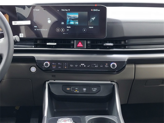 2026 Kia Carnival LXS photo 18