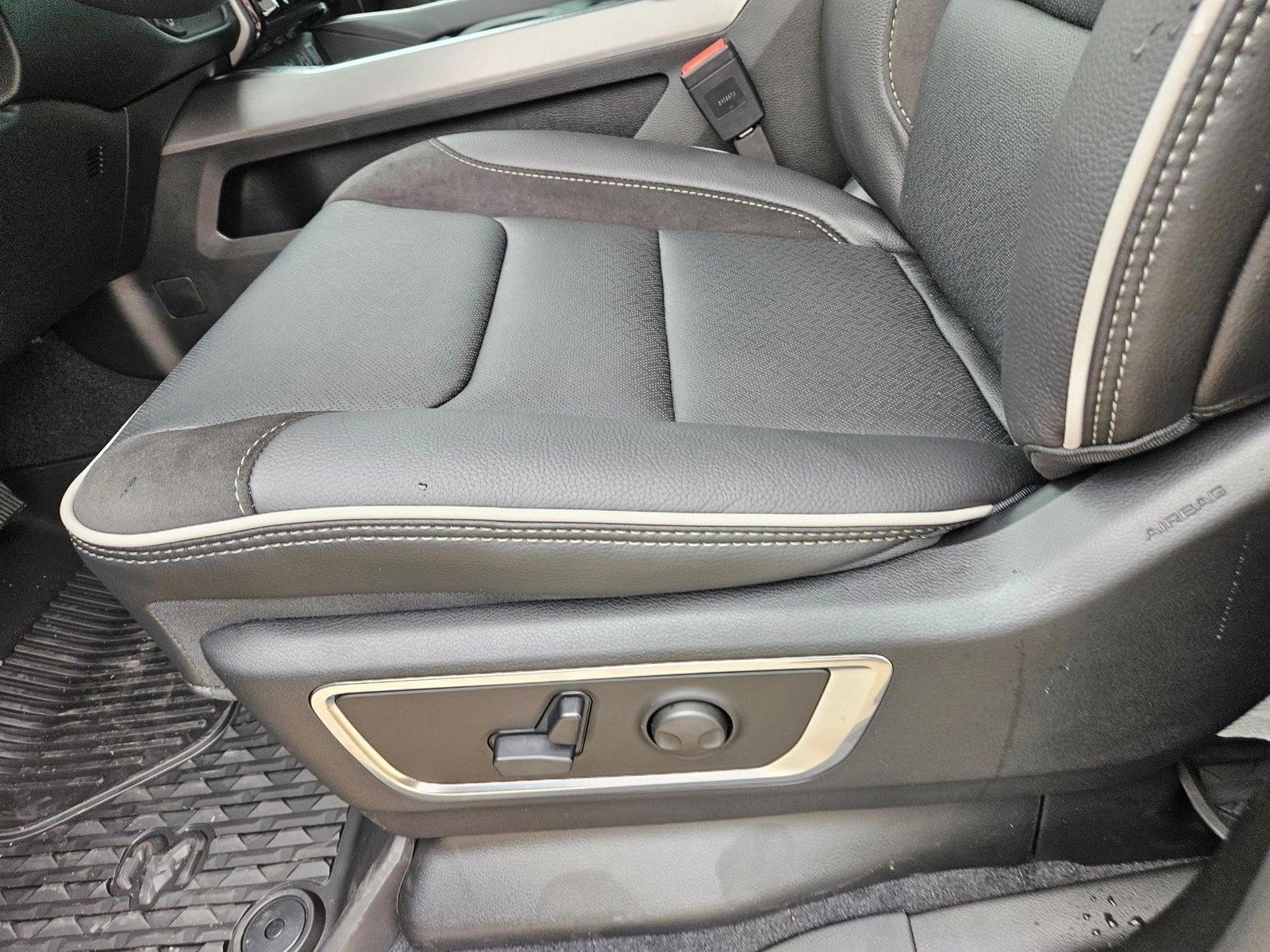 2026 Ram 1500 Laramie photo 4