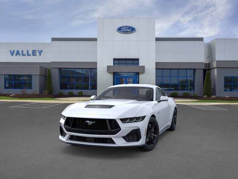 2025 Ford Mustang GT photo 3