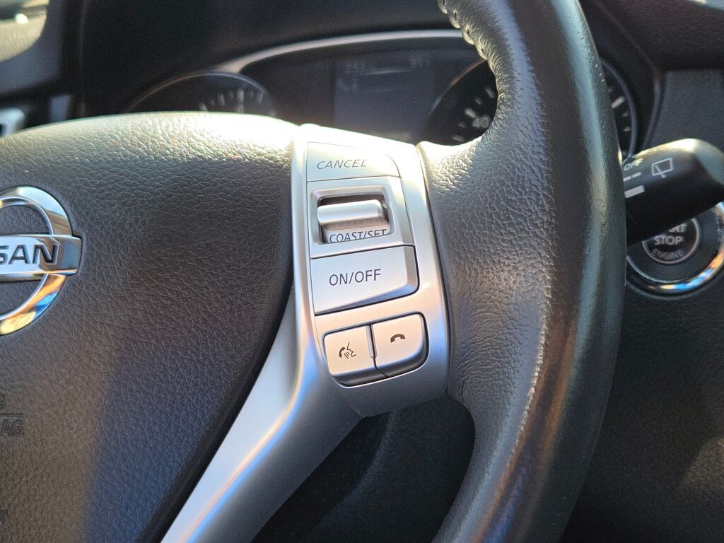 2014 Nissan Rogue SL photo 29