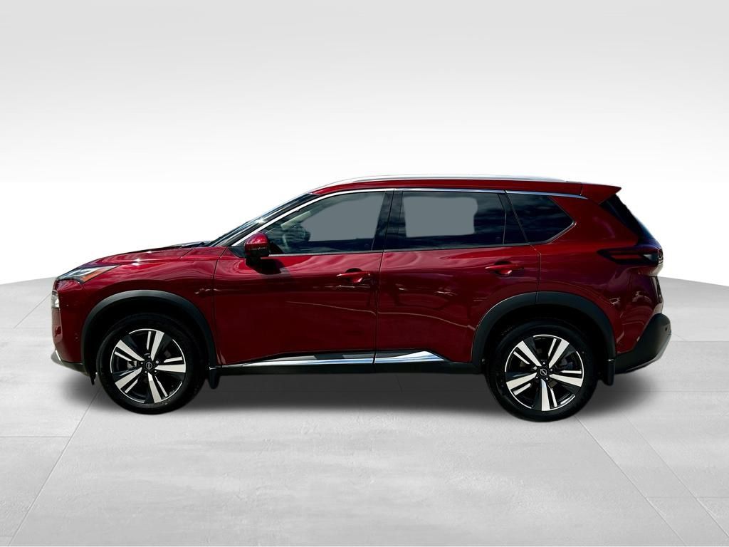 2023 Nissan Rogue Platinum photo 2