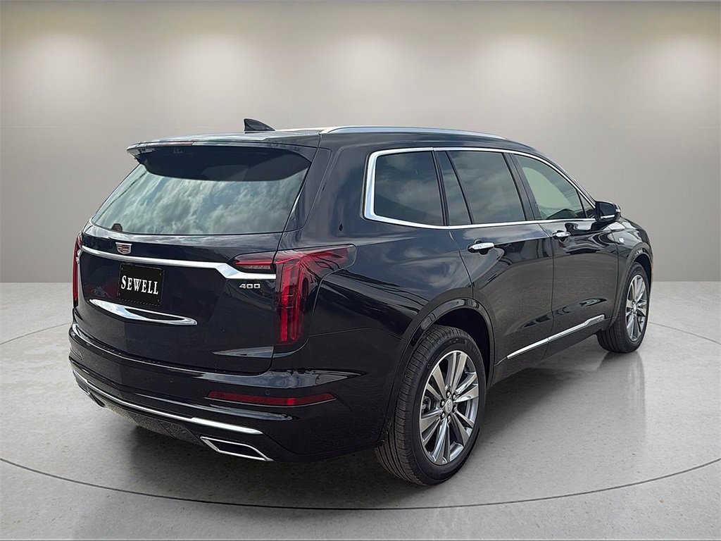 2025 Cadillac XT6 Premium Luxury photo 5