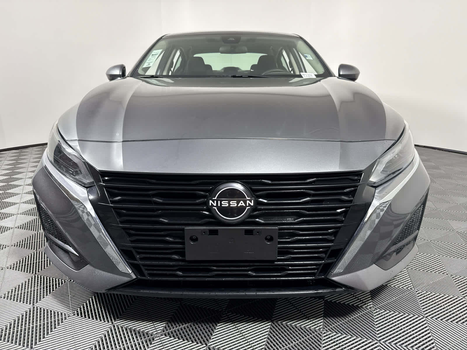 2023 Nissan Altima 2.5 SV photo 11