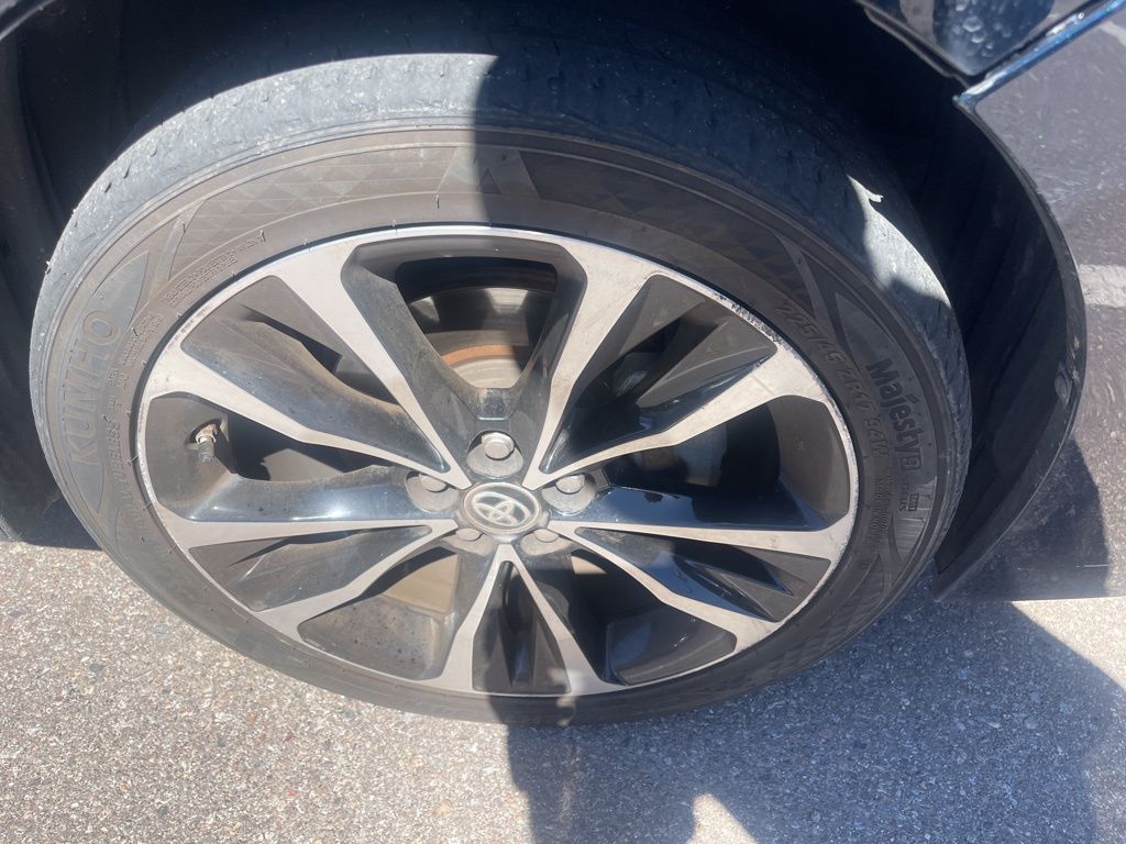 2019 Toyota Corolla L photo 9