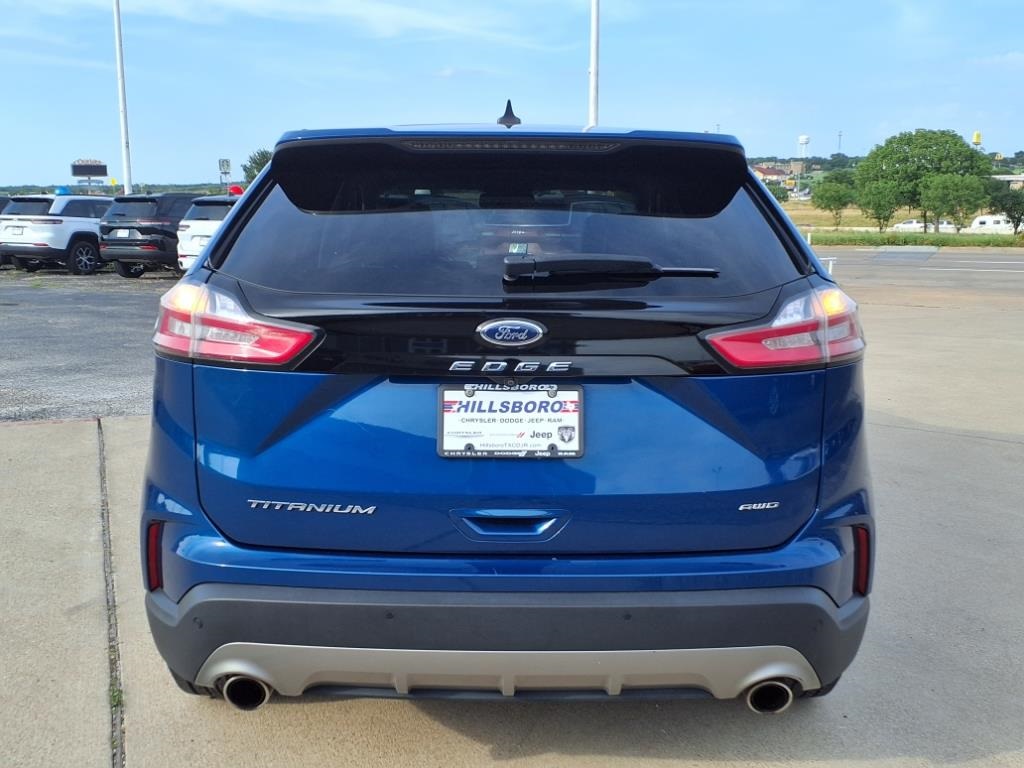 2022 Ford Edge Titanium photo 6