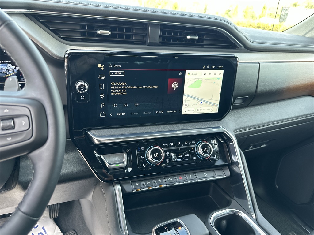 2025 GMC SIERRA - Image 13