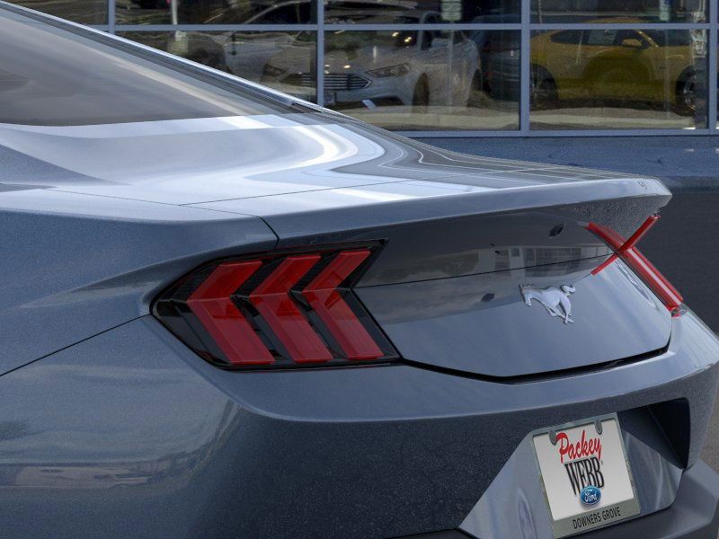2025 FORD MUSTANG - Image 23