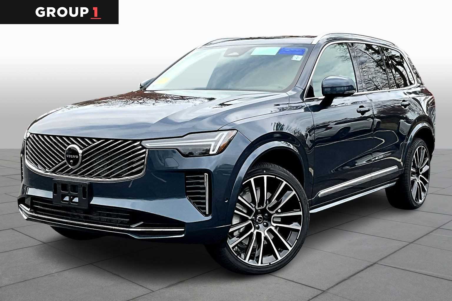 2026 Volvo XC90 Plus's photo