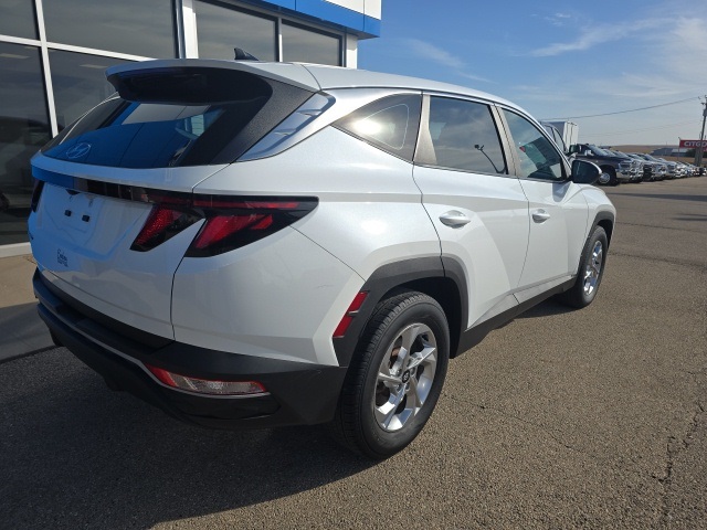 2022 Hyundai Tucson SE photo 6