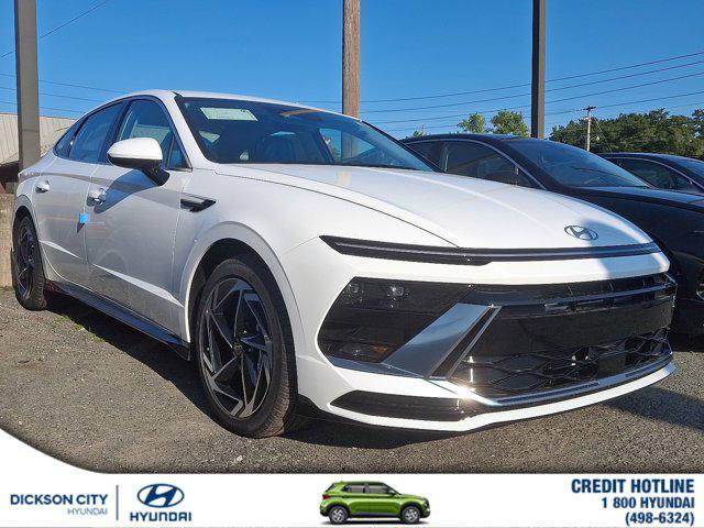 2026 Hyundai Sonata SEL's photo