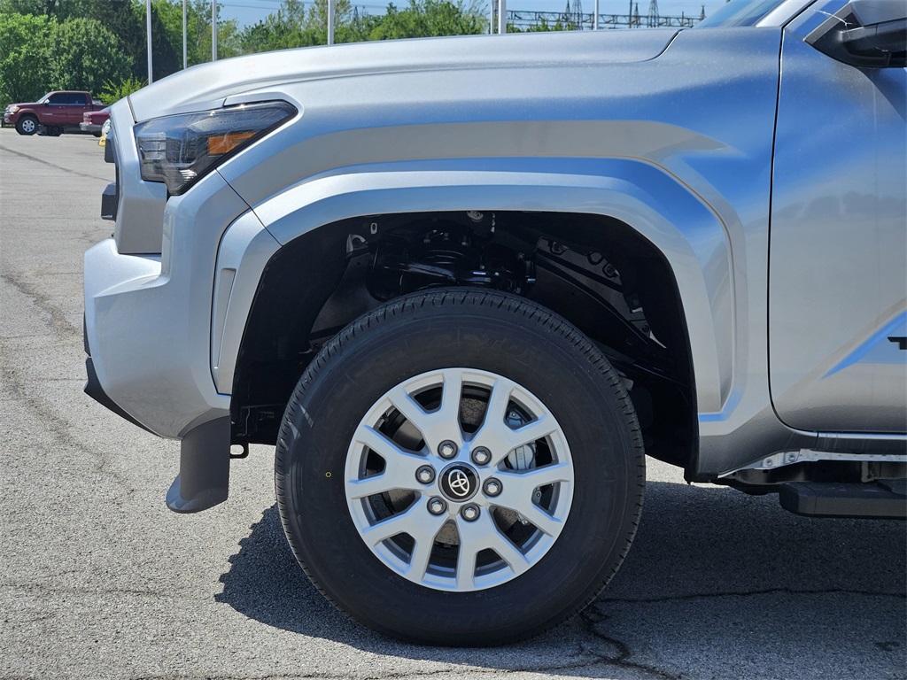 2025 Toyota Tacoma SR5 photo 6