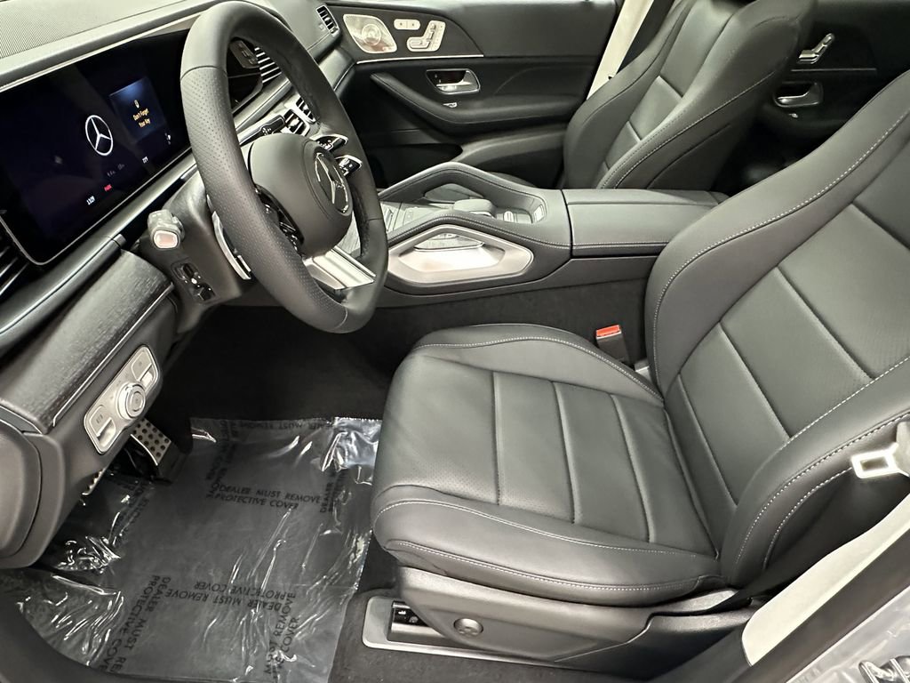 2026 Mercedes Benz GLS 450 4MATIC photo 9