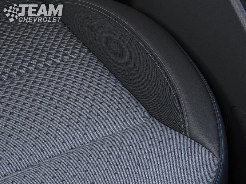 2025 Chevrolet Trax LT photo 28