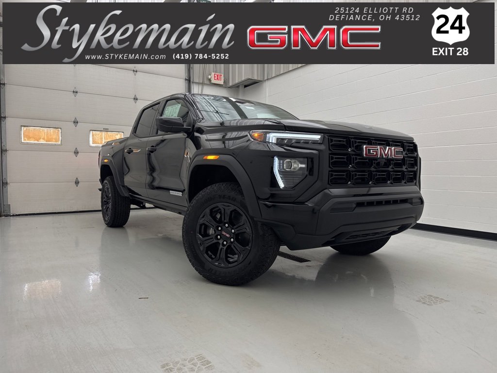 2025 GMC Canyon Elevation's photo