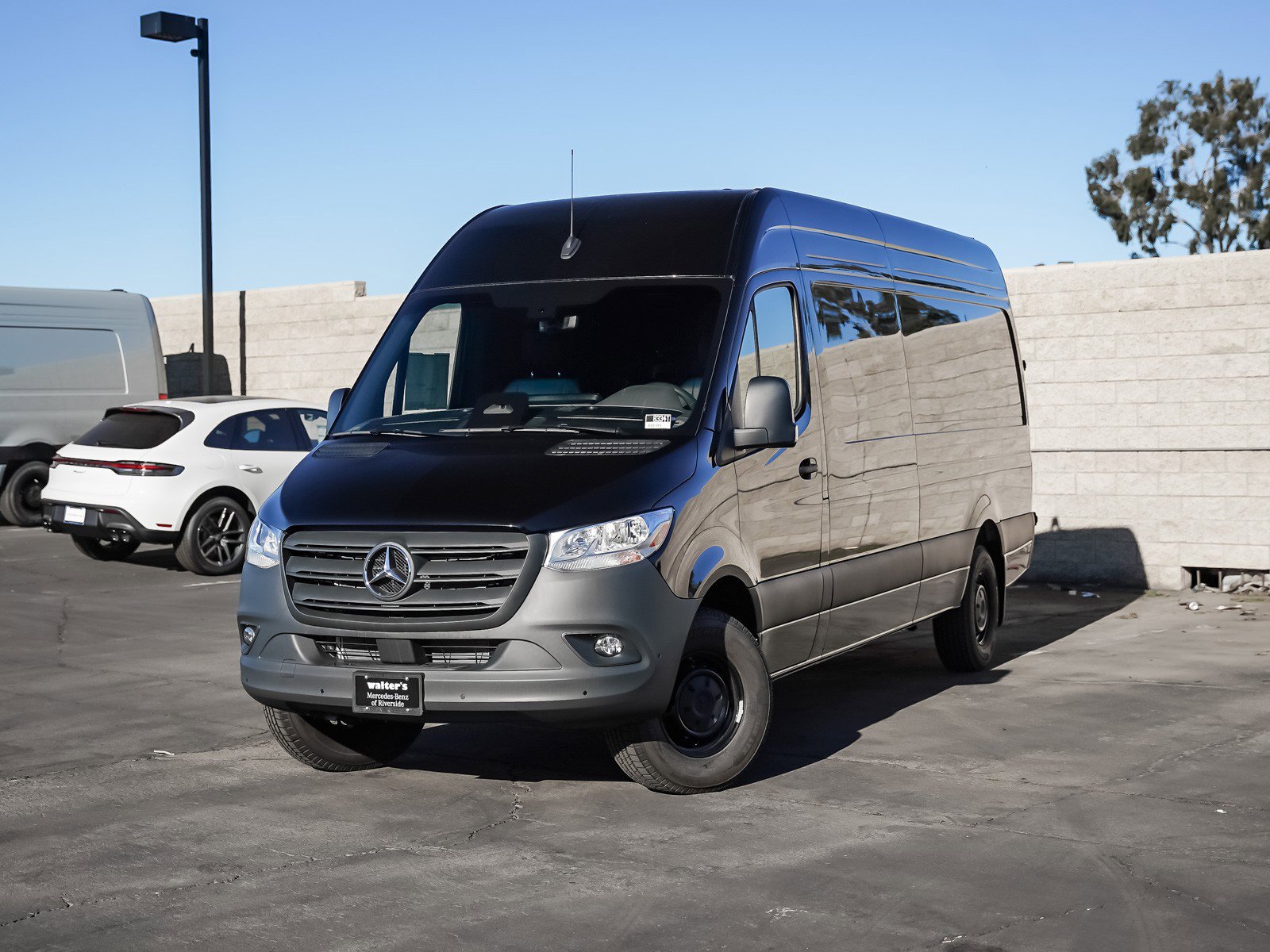 2025 Mercedes-Benz Sprinter Cargo Van Base's photo