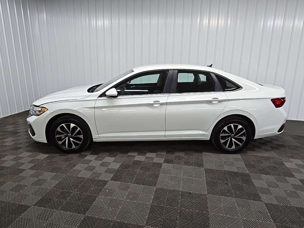 2024 Volkswagen Jetta 1.5T S photo 5