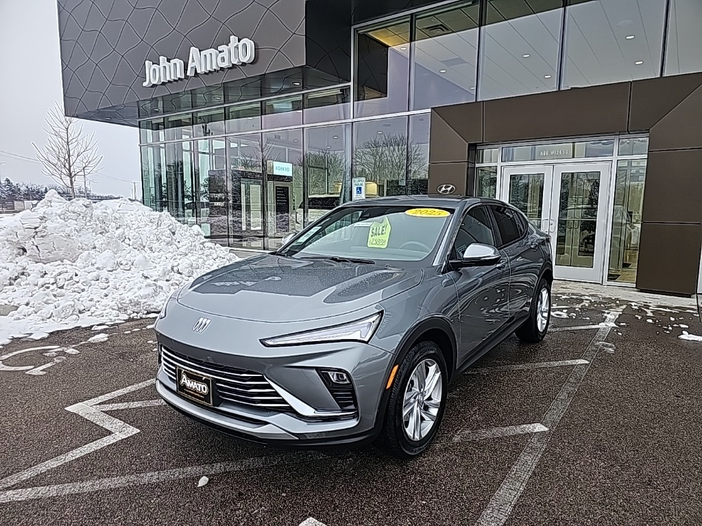 2025 Buick Envista Preferred's photo