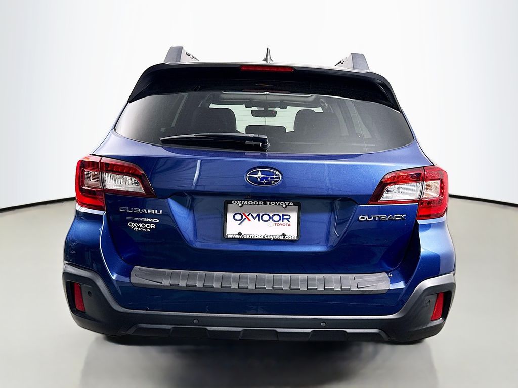 2019 Subaru Outback Limited photo 3