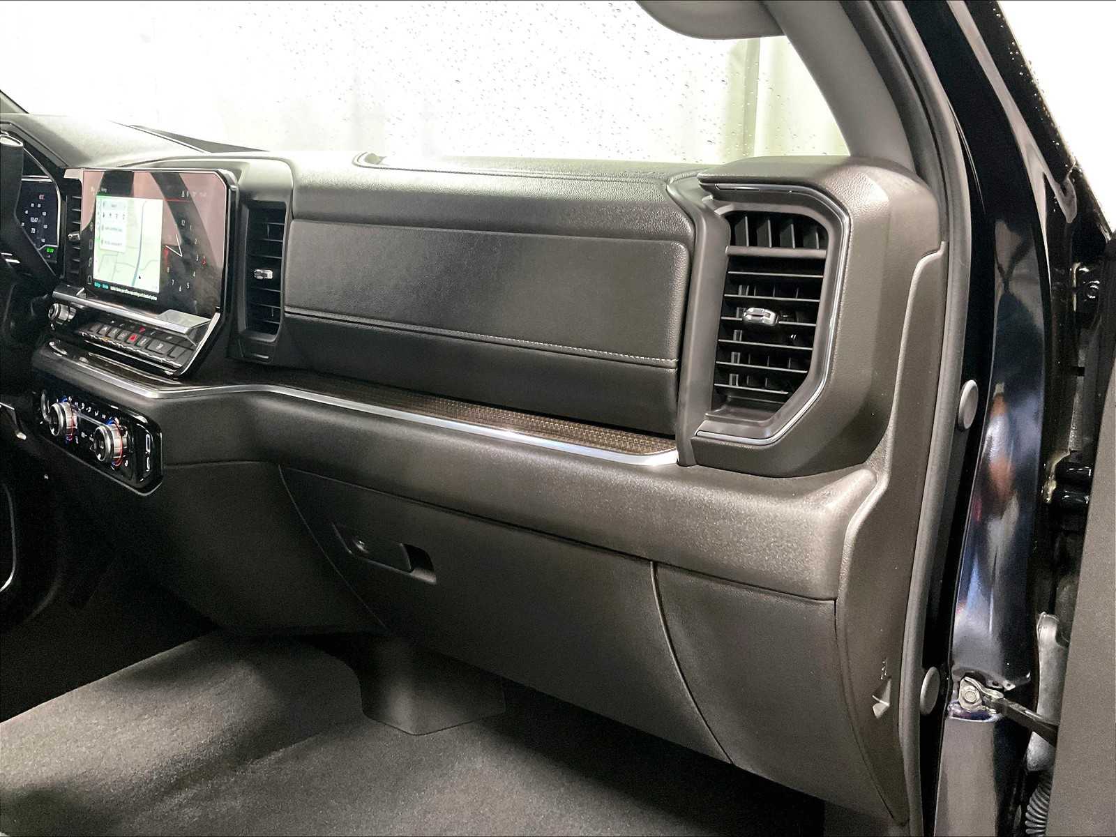 2024 Gmc Sierra 1500 Elevation photo 13