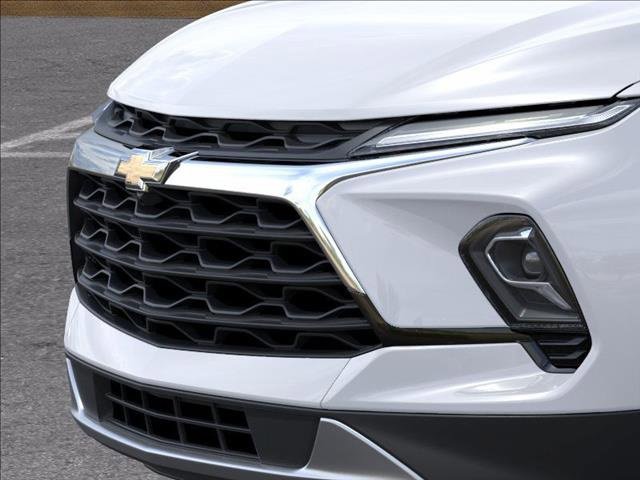 2025 Chevrolet Blazer 2LT photo 12