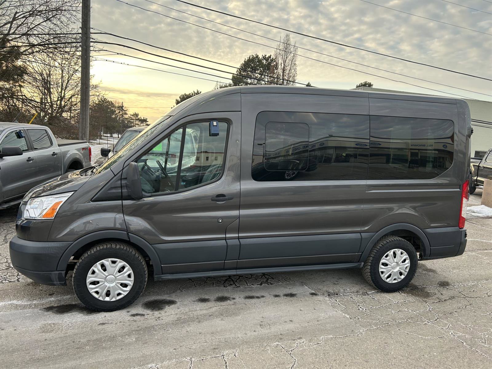 2018 Ford Transit Wagon XLT