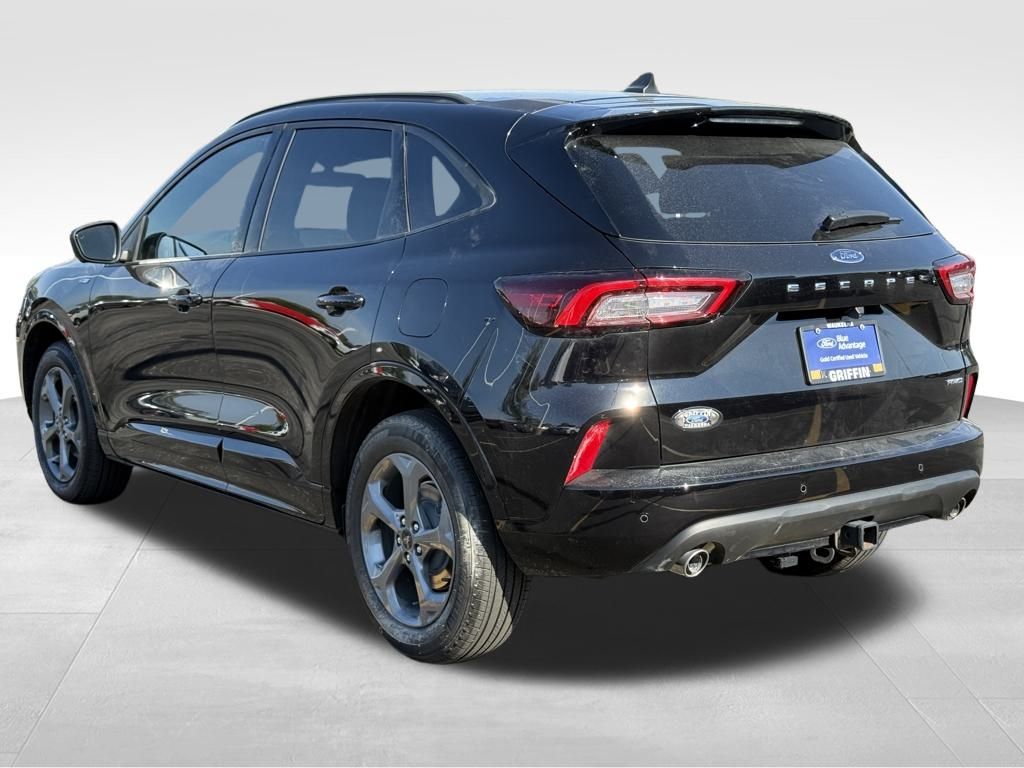 2023 Ford Escape ST-Line Select photo 3