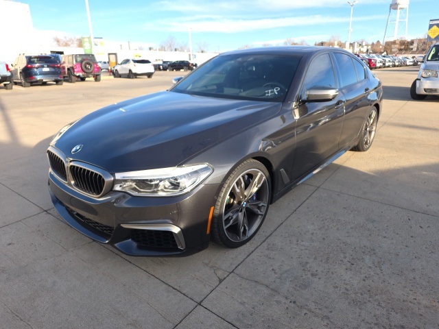 2020 BMW 5 Series M550i's photo