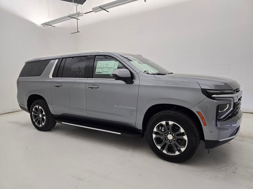 2026 Chevrolet Suburban LS's photo