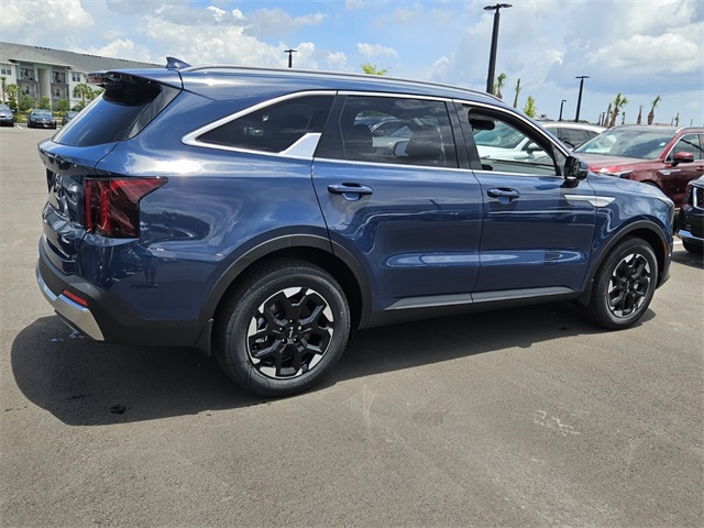 2025 Kia Sorento S photo 9