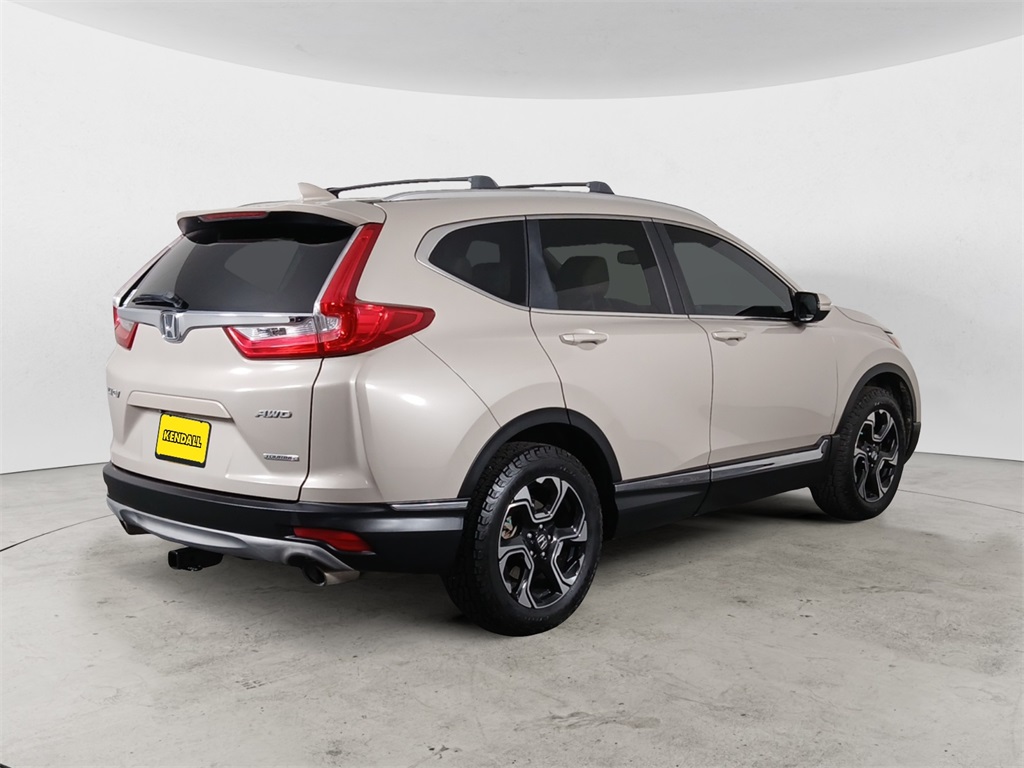 2019 Honda CR-V Touring photo 5