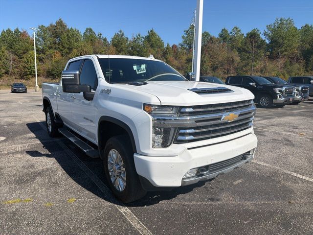 2022 Chevrolet Silverado 2500HD High Country photo 3