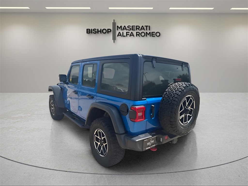 2024 Jeep Wrangler Rubicon photo 4