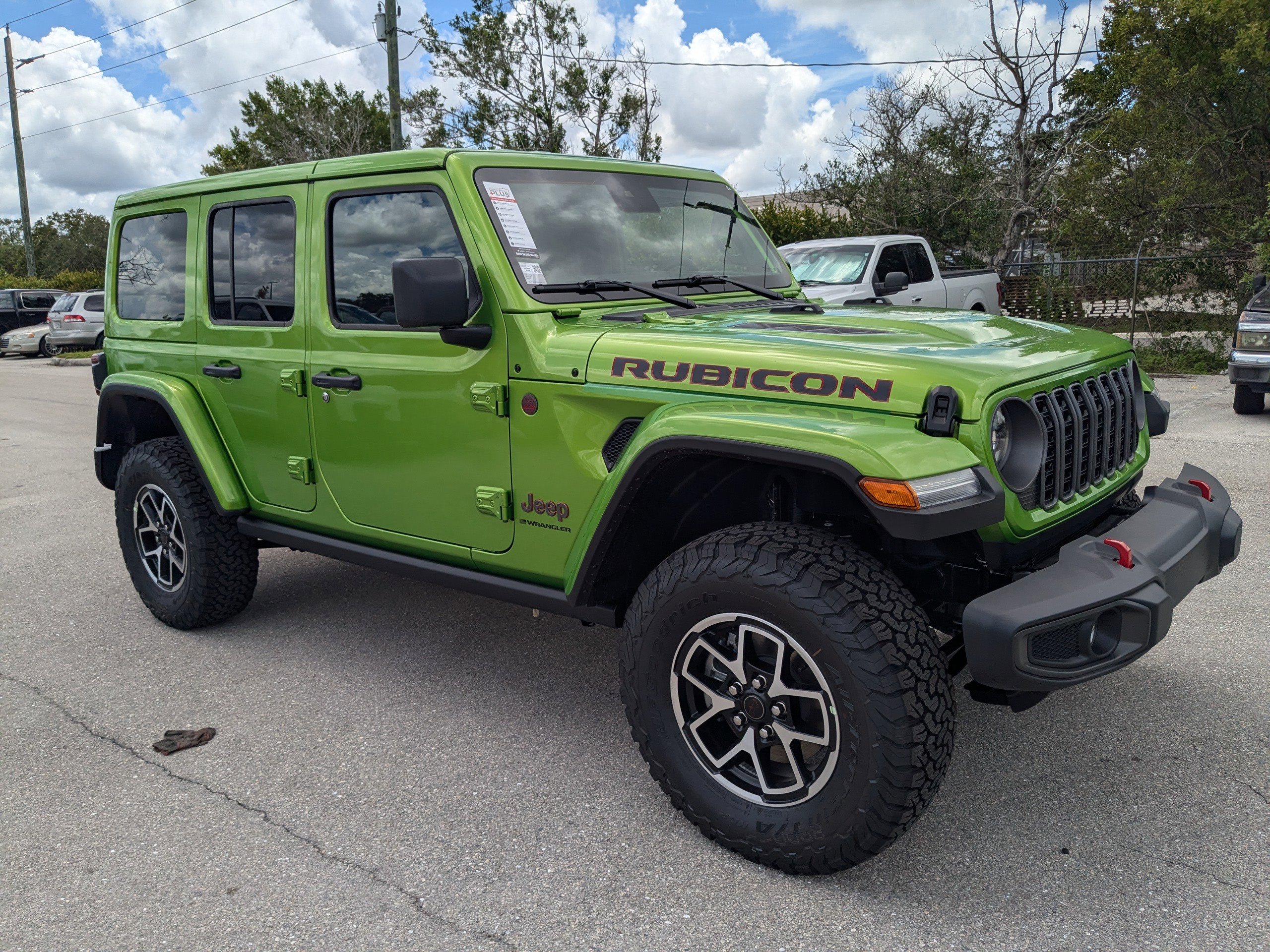 2025 Jeep Wrangler Rubicon photo 2
