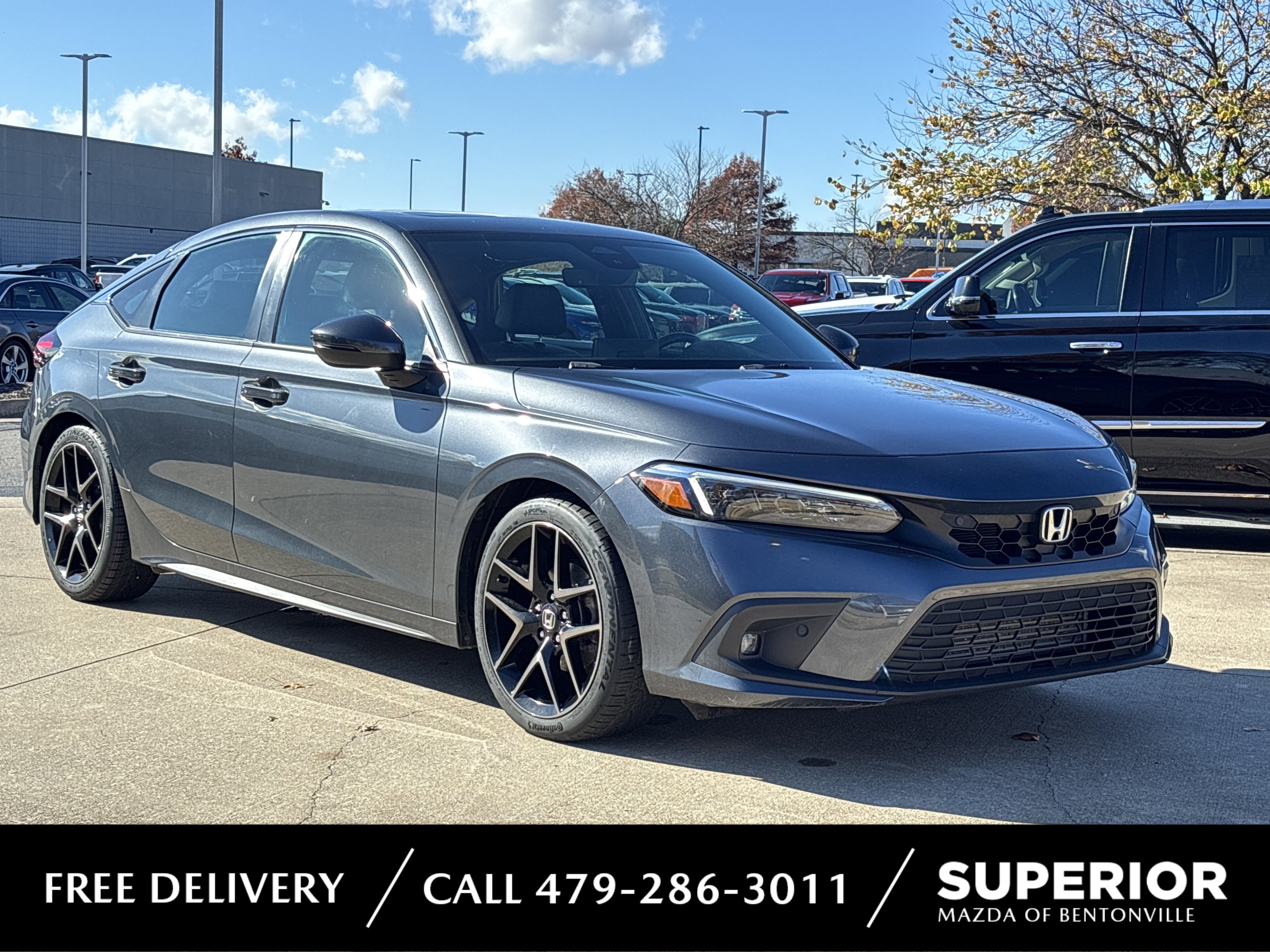 2023 Honda Civic Hatchback Sport Touring's photo