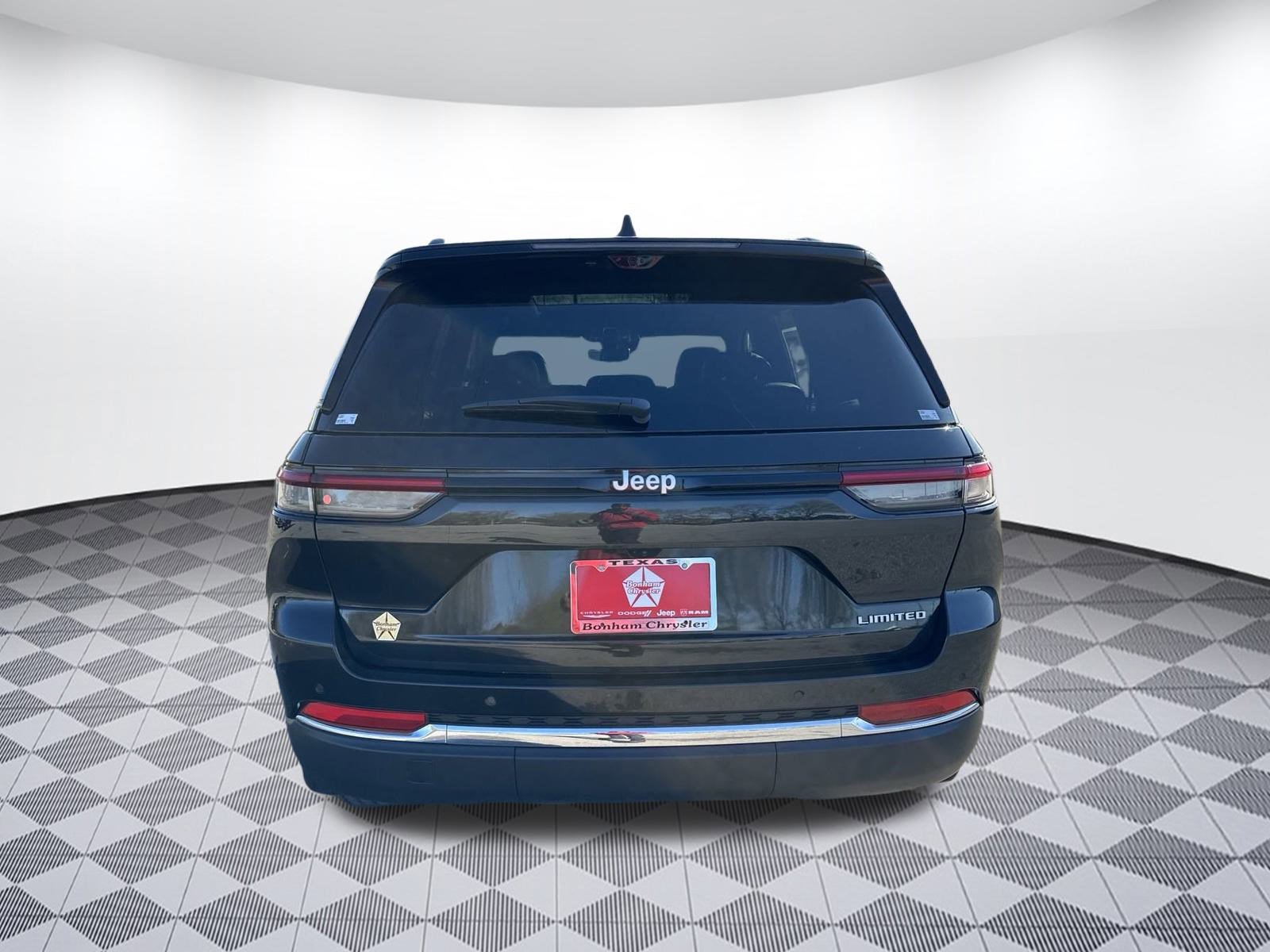 2024 Jeep Grand Cherokee Limited photo 4