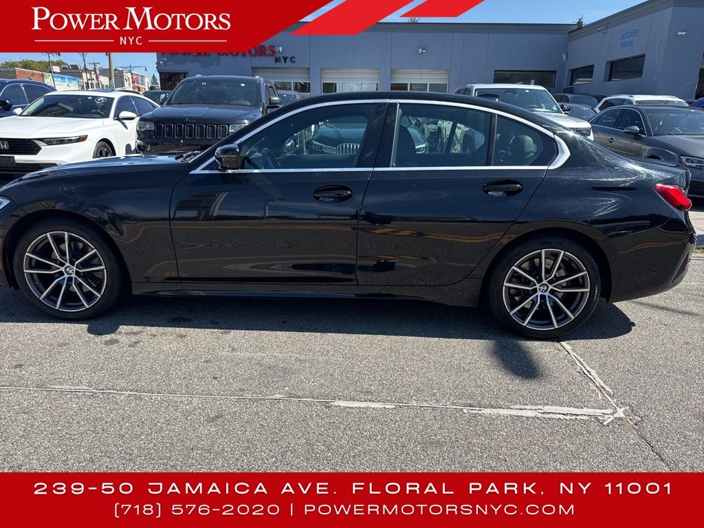 2021 Bmw 330i xDrive photo 2