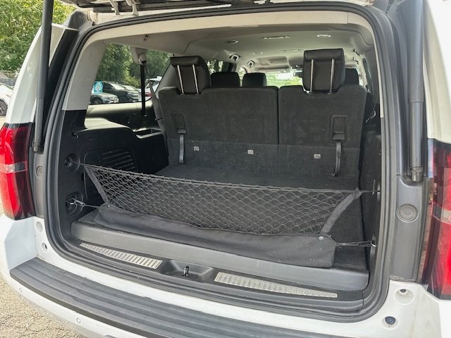 2019 Chevrolet Suburban LT photo 11
