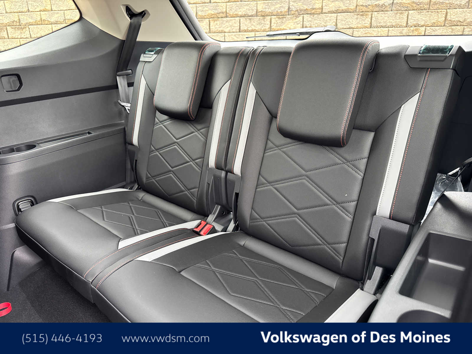 2025 Volkswagen Atlas Peak Edition SE photo 10