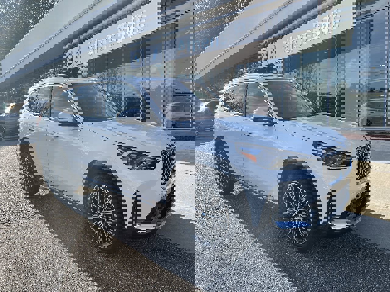 2026 BMW X1 28i's photo