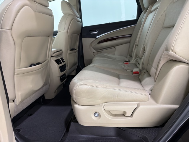 2014 Acura MDX SH-AWD photo 16