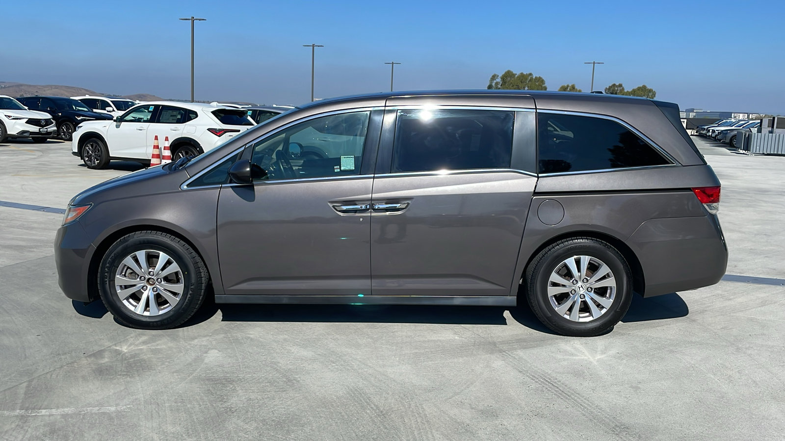 2015 Honda Odyssey EX-L photo 2