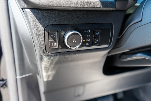 2025 Ford Escape Hybrid ST-Line Select photo 10