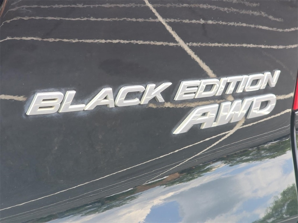 2022 Honda Pilot Black Edition photo 8