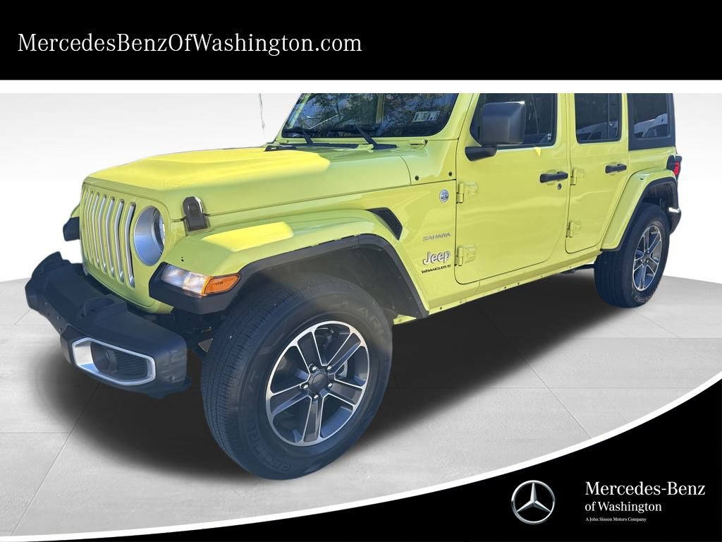 2023 Jeep Wrangler 4-Door Sahara's photo