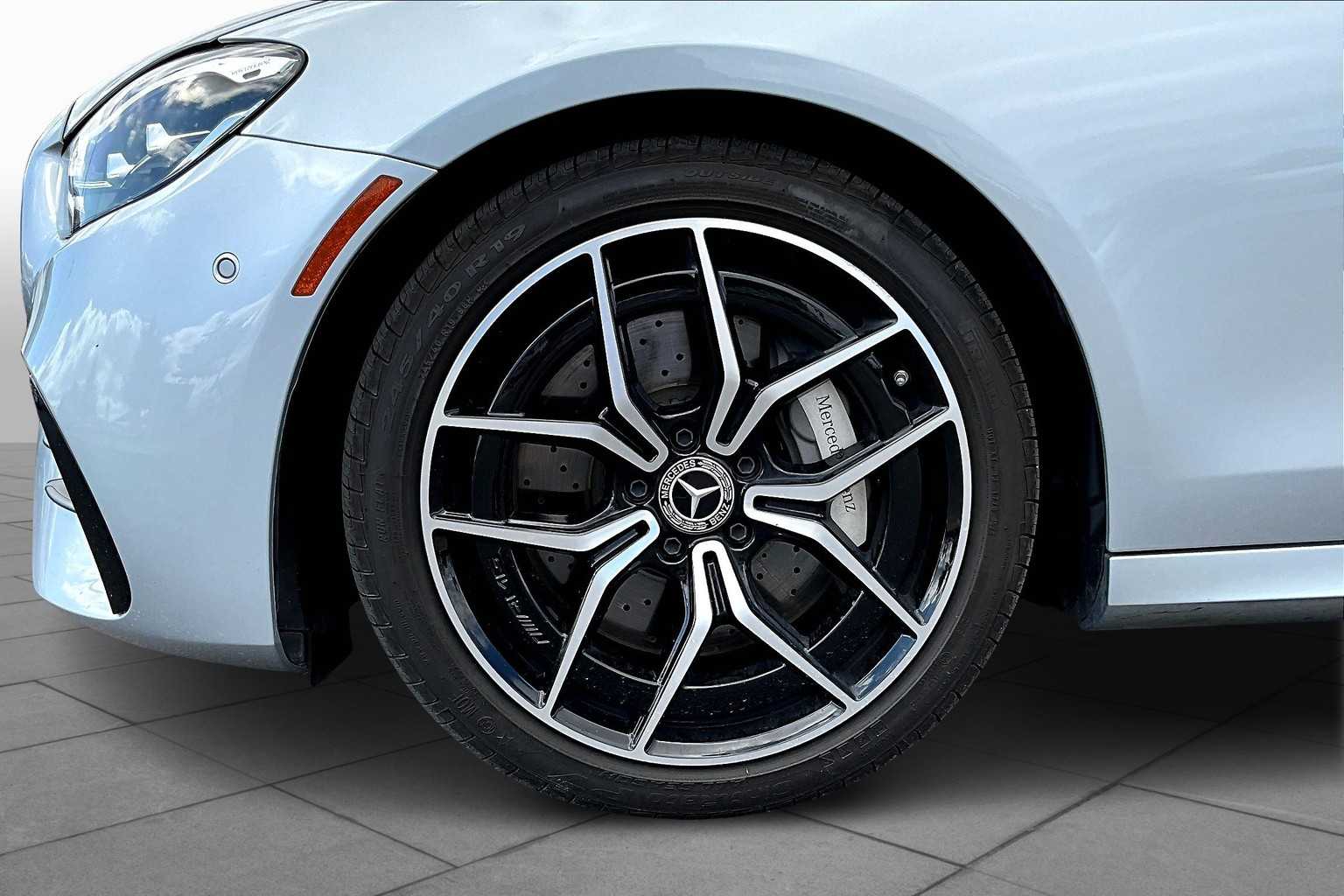 2021 Mercedes Benz E 350 photo 9