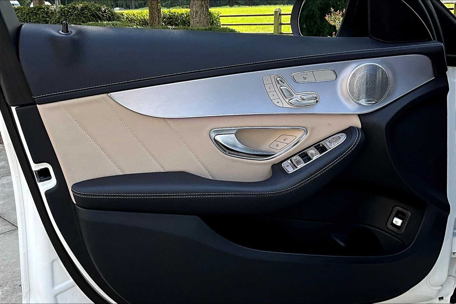 2021 Mercedes Benz C AMG 43 4MATIC photo 21