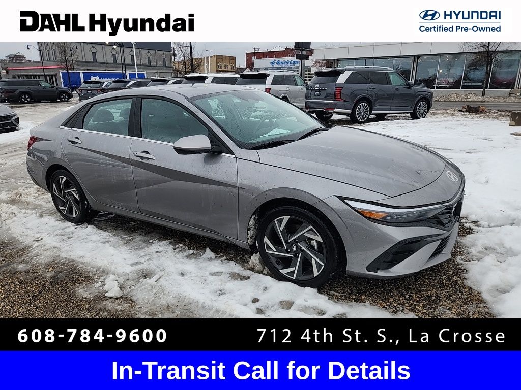 2024 Hyundai Elantra SEL's photo