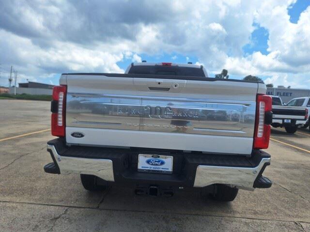 2025 Ford F-250 King Ranch photo 4
