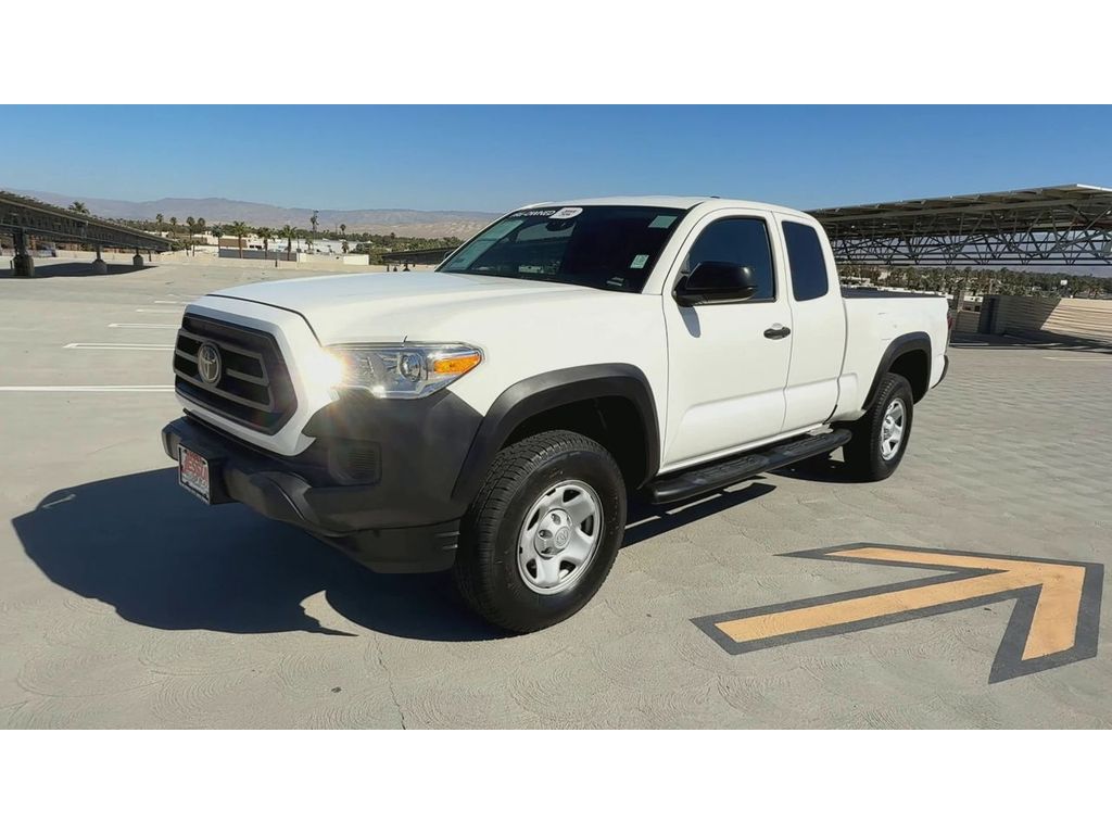2021 Toyota Tacoma SR photo 4