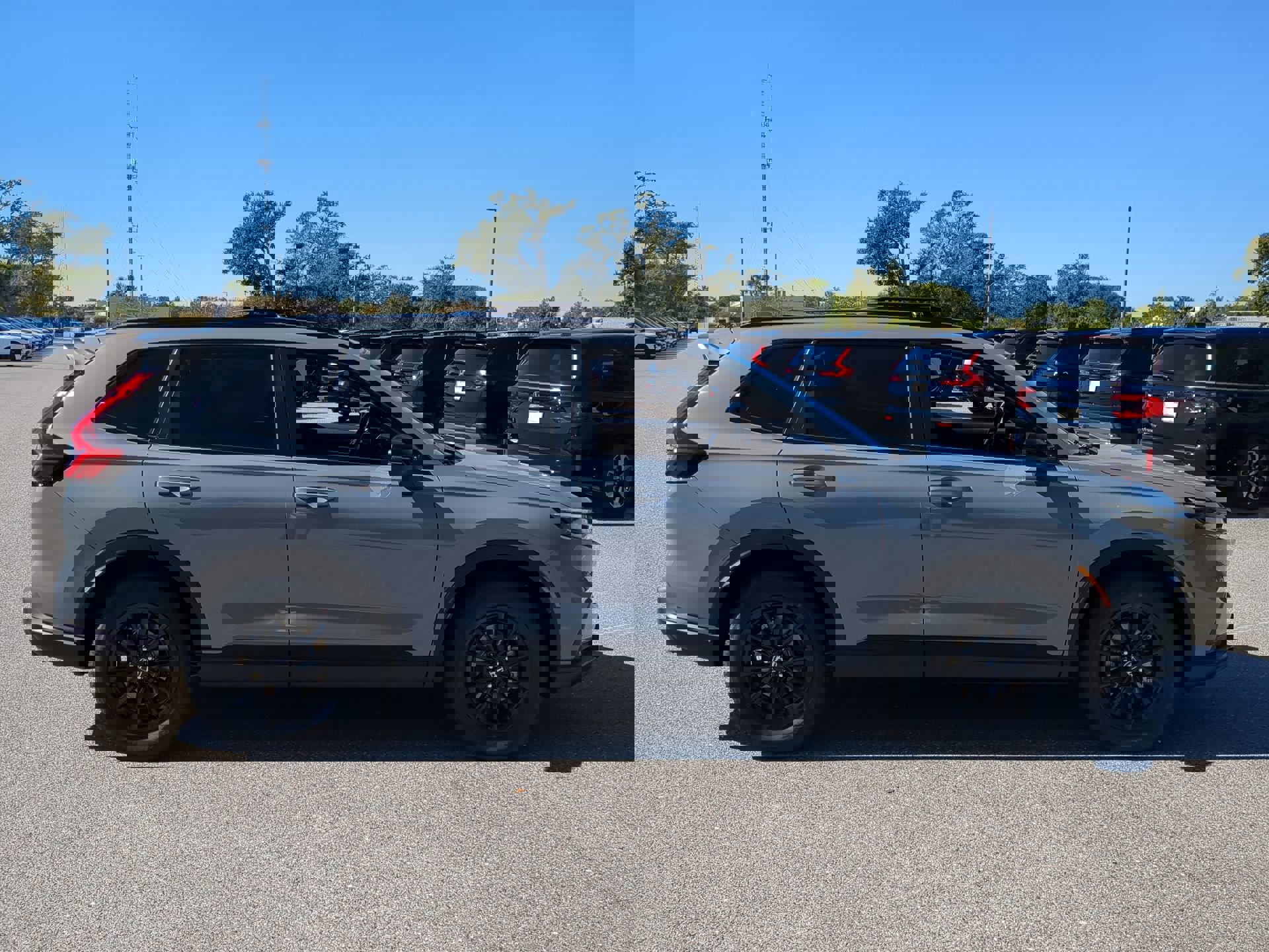 2026 Honda CR-V Hybrid Sport-L photo 3